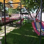 Villa под ореха