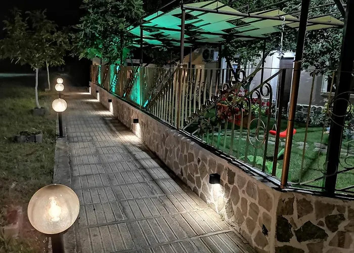 под ореха וילה