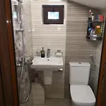 под ореха Villa *