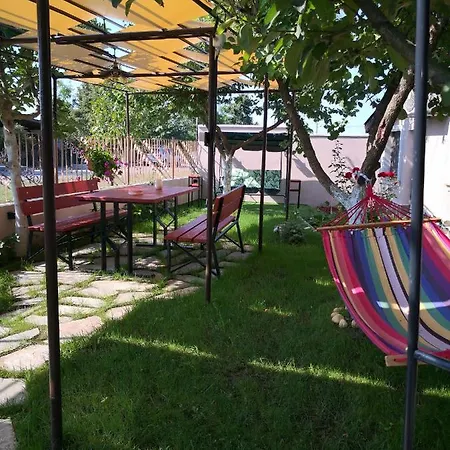 Villa под ореха