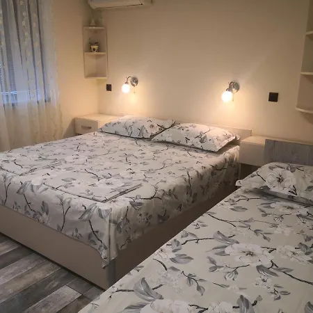 Villa под ореха *
