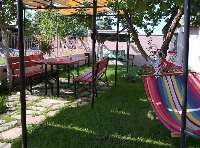 Villa под ореха